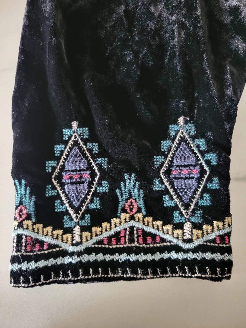 Johnny Was Aveza Black Velvet Embroidered Kimono Coat Floral Size Large - Picture 4 of 8
